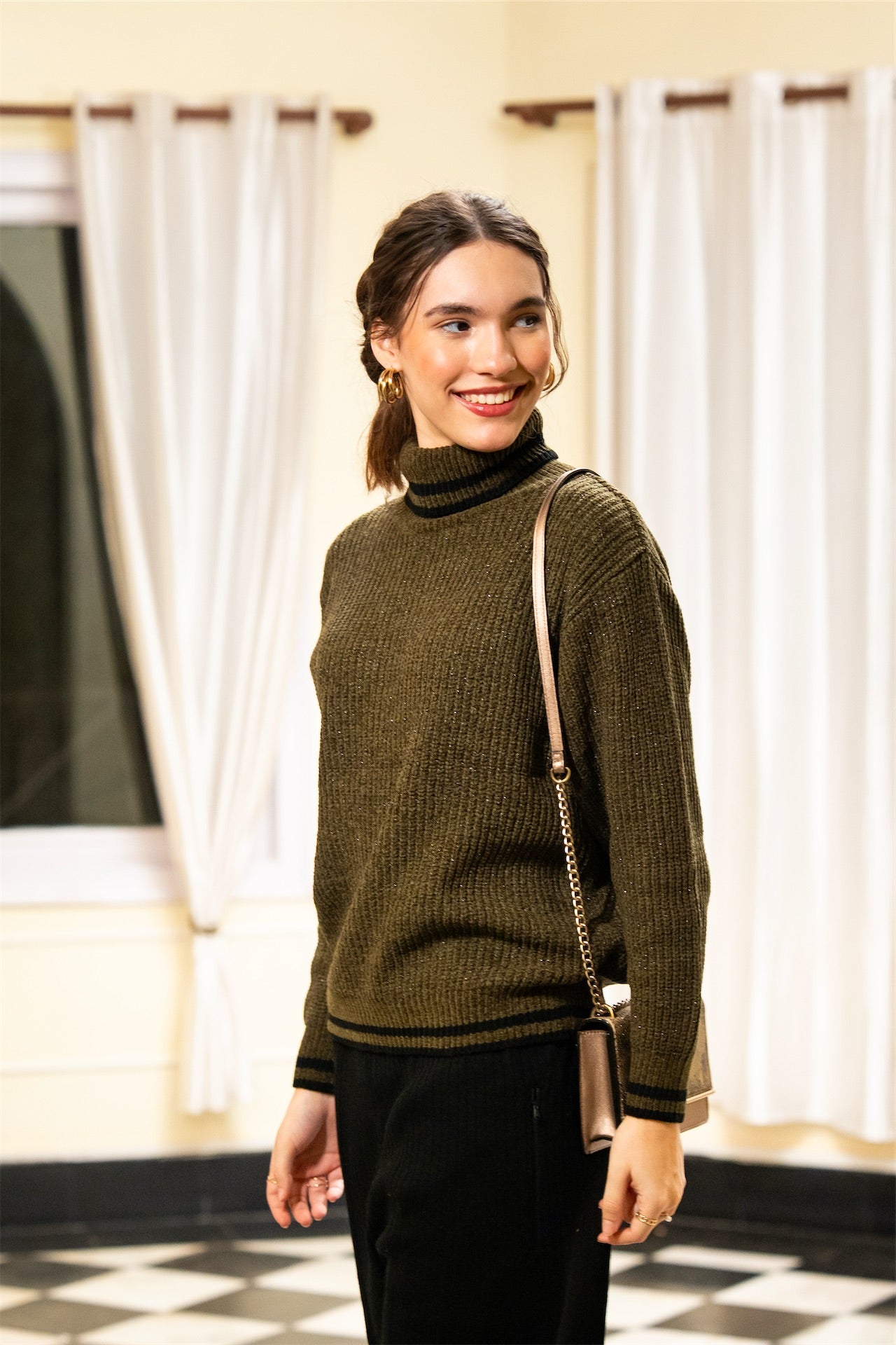 Chic Comfort – Women’s Lounge Knit Co-ord Set with Soft Finish